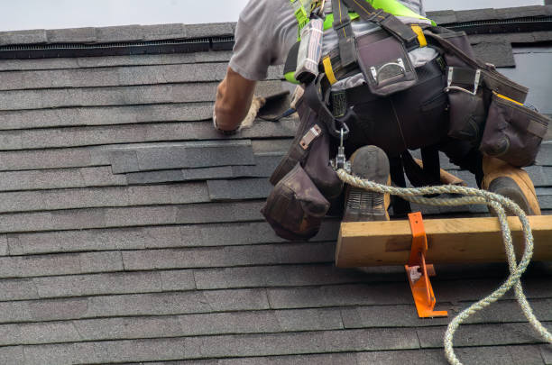 Best Emergency Roof Repair  in Caledonia, MI